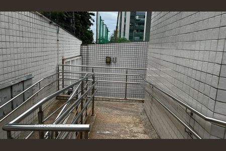 Apartamento à venda com 158m², 4 quartos e 3 vagas