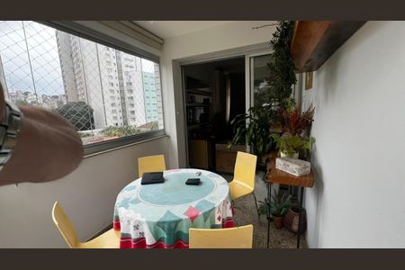 Apartamento à venda com 158m², 4 quartos e 3 vagas