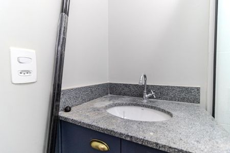 Studio à venda com 20m², 1 quarto e sem vaga Studio à venda com 20m², 1 quarto e sem vagaBanheiro
