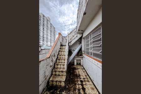 Casa para alugar com 400m², 5 quartos e 4 vagas Casa para alugar com 400m², 5 quartos e 4 vagasÁrea de Serviço