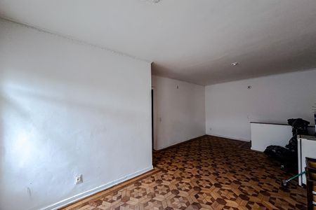 Sala de casa para alugar com 5 quartos, 400m² em Vila Invernada, São Paulo