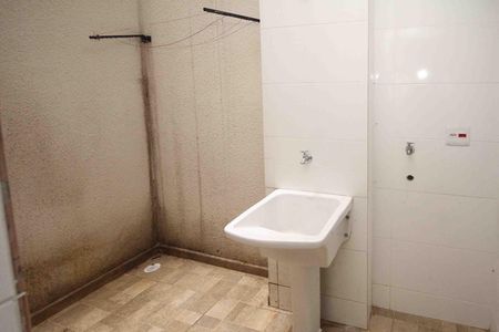 Apartamento para alugar com 42m², 2 quartos e sem vaga