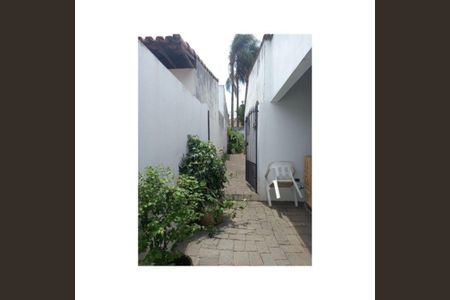 Casa à venda com 181m², 3 quartos e sem vaga