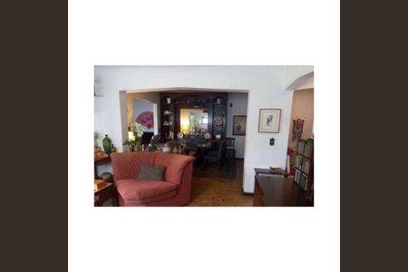 Casa à venda com 181m², 3 quartos e sem vaga