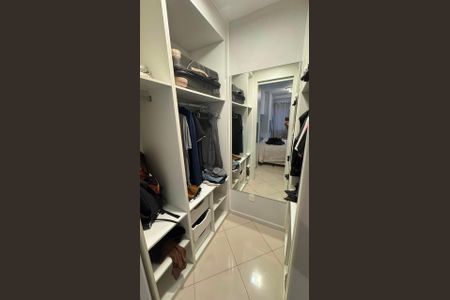 Closet de apartamento para alugar com 3 quartos, 99m² em Barra Olímpica, Rio de Janeiro
