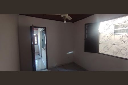 Casa para alugar com 2 quartos, 56m² em Marechal Hermes, Rio de Janeiro