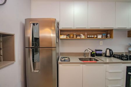 Apartamento à venda com 65m², 2 quartos e 1 vaga Apartamento à venda com 65m², 2 quartos e 1 vagaCozinha e Área de Serviço
