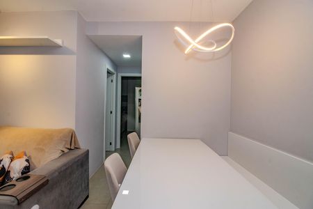 Sala de apartamento à venda com 2 quartos, 65m² em Jardim Lindóia, Porto Alegre