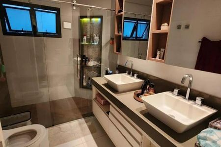 Apartamento à venda com 162m², 3 quartos e 4 vagas