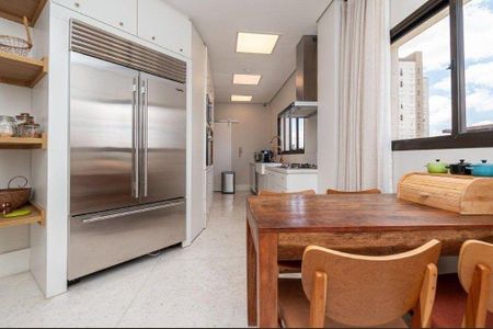 Apartamento à venda com 3 quartos, 398m² em Indianópolis, São Paulo