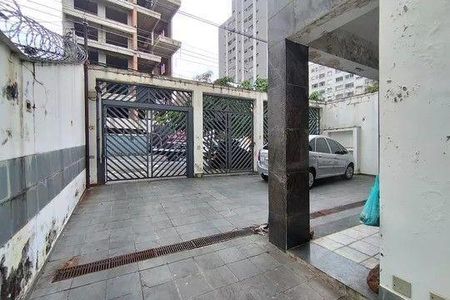 Casa à venda com 7 quartos, 310m² em Liberdade, São Paulo