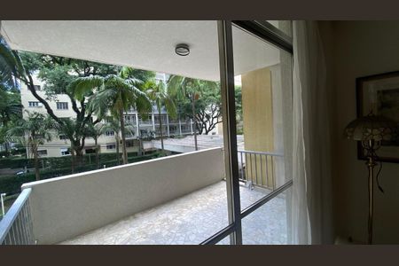 Apartamento à venda com 4 quartos, 300m² em Consolação, São Paulo