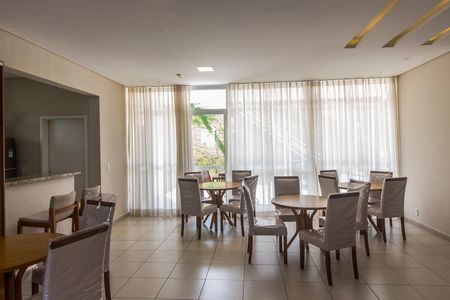 Apartamento para alugar com 59m², 2 quartos e 1 vagaÁrea comum - Salão de festas