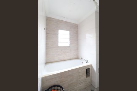 Casa para alugar com 50m², 3 quartos e sem vaga