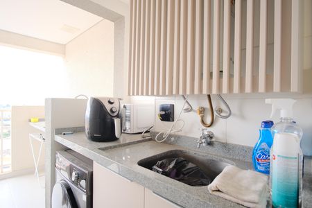 Apartamento à venda com 59m², 2 quartos e 1 vagaÁrea de Serviço
