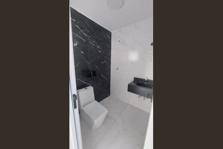 Casa à venda com 3 quartos, 104m² em Vila Medeiros, São Paulo