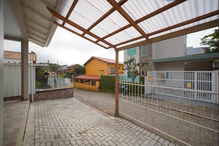 Vista da Suíte de casa para alugar com 3 quartos, 70m² em Ingleses do Rio Vermelho, Florianópolis