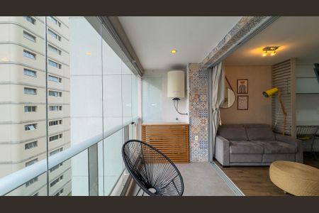 Studio para alugar com 38m², 1 quarto e 1 vaga Studio para alugar com 38m², 1 quarto e 1 vagaSacada