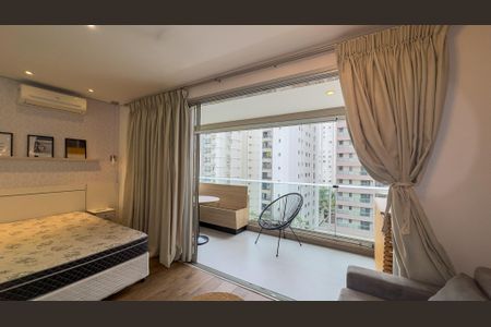 Quarto e Sala de kitnet/studio para alugar com 1 quarto, 38m² em Brooklin, São Paulo
