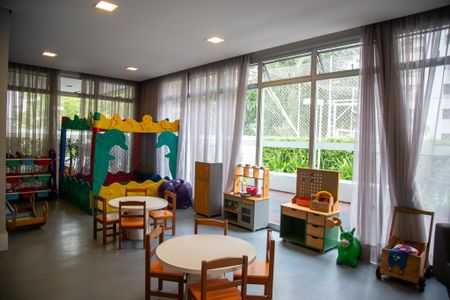 Studio para alugar com 38m², 1 quarto e 1 vaga Studio para alugar com 38m², 1 quarto e 1 vagaBrinquedoteca