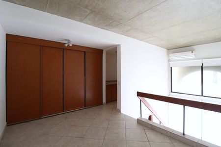 Apartamento à venda com 57m², 1 quarto e 1 vagaQuarto