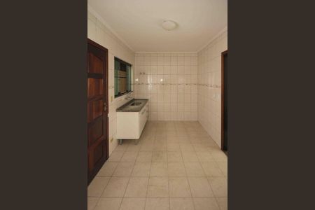 Casa para alugar com 70m², 2 quartos e 3 vagas Casa para alugar com 70m², 2 quartos e 3 vagasCozinha