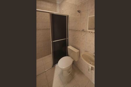 Casa para alugar com 70m², 2 quartos e 3 vagas Casa para alugar com 70m², 2 quartos e 3 vagasBanheiro