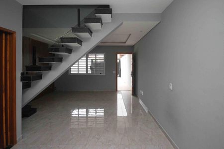Casa para alugar com 116m², 3 quartos e 4 vagasSala
