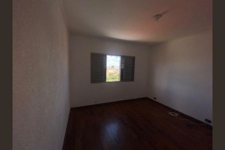 Casa à venda com 130m², 3 quartos e 4 vagas Casa à venda com 130m², 3 quartos e 4 vagasSuíte