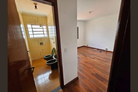 Casa à venda com 130m², 3 quartos e 4 vagas Casa à venda com 130m², 3 quartos e 4 vagasSuíte