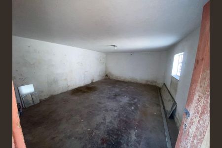 Casa à venda com 130m², 3 quartos e 4 vagas Casa à venda com 130m², 3 quartos e 4 vagasÁrea Comum