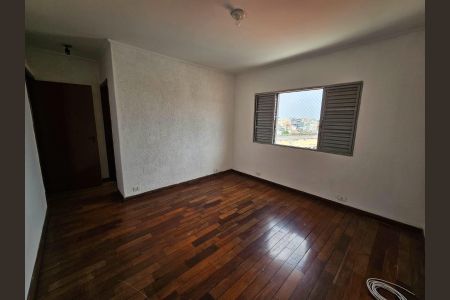 Casa à venda com 130m², 3 quartos e 4 vagas Casa à venda com 130m², 3 quartos e 4 vagasQuarto