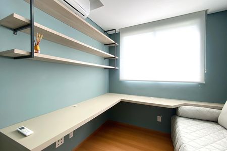 Apartamento à venda com 54m², 2 quartos e 2 vagasQuarto 2