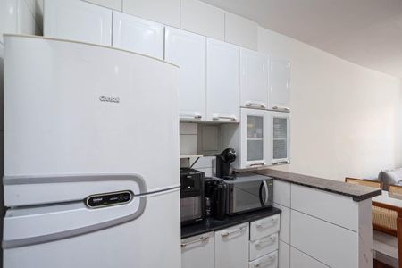 Casa de condomínio à venda com 58m², 2 quartos e 1 vaga Casa de condomínio à venda com 58m², 2 quartos e 1 vagaCozinha