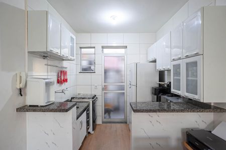 Casa de condomínio à venda com 58m², 2 quartos e 1 vaga Casa de condomínio à venda com 58m², 2 quartos e 1 vagaCozinha