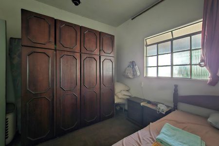 Casa à venda com 64m², 2 quartos e 1 vaga
