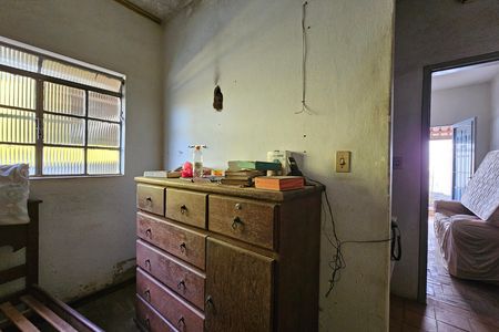 Casa à venda com 64m², 2 quartos e 1 vaga