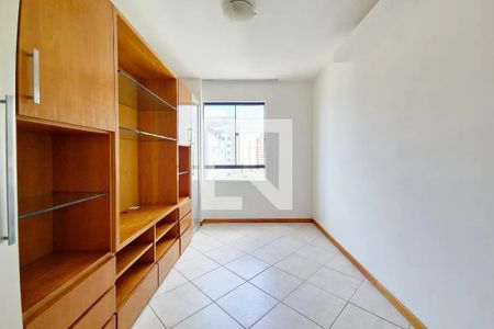 Apartamento para alugar com 126m², 3 quartos e 2 vagas Apartamento para alugar com 126m², 3 quartos e 2 vagasQuarto