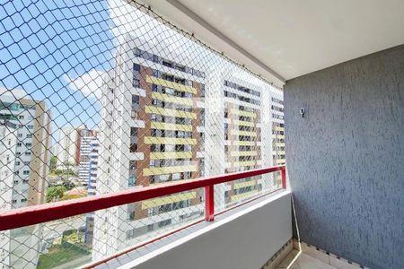 Apartamento para alugar com 126m², 3 quartos e 2 vagas Apartamento para alugar com 126m², 3 quartos e 2 vagasVaranda