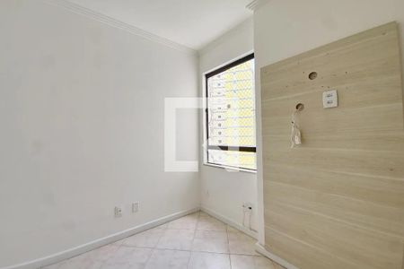 Apartamento para alugar com 126m², 3 quartos e 2 vagas Apartamento para alugar com 126m², 3 quartos e 2 vagasQuarto