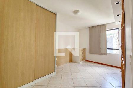 Apartamento para alugar com 126m², 3 quartos e 2 vagas Apartamento para alugar com 126m², 3 quartos e 2 vagasQuarto