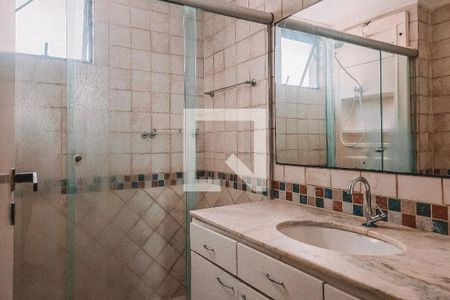 Apartamento para alugar com 126m², 3 quartos e 2 vagas Apartamento para alugar com 126m², 3 quartos e 2 vagasBanheiro
