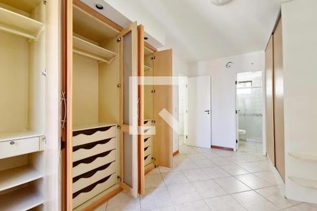 Apartamento para alugar com 126m², 3 quartos e 2 vagas Apartamento para alugar com 126m², 3 quartos e 2 vagasQuarto