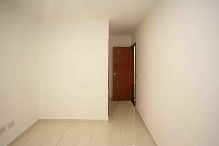 Casa para alugar com 68m², 2 quartos e 2 vagas Casa para alugar com 68m², 2 quartos e 2 vagasSuite 02
