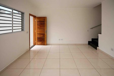 Sala de casa para alugar com 2 quartos, 68m² em Cidade Líder, São Paulo