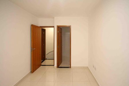 Casa para alugar com 68m², 2 quartos e 2 vagas Casa para alugar com 68m², 2 quartos e 2 vagasQuarto