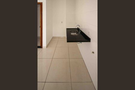 Casa para alugar com 68m², 2 quartos e 2 vagas Casa para alugar com 68m², 2 quartos e 2 vagasCozinha