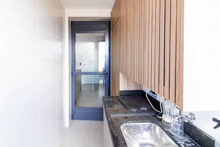 Apartamento à venda com 105m², 2 quartos e 2 vagas Apartamento à venda com 105m², 2 quartos e 2 vagasÁrea de Serviço