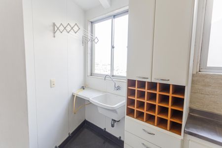 Apartamento à venda com 55m², 2 quartos e 1 vaga Apartamento à venda com 55m², 2 quartos e 1 vagaCozinha/Área de Serviço