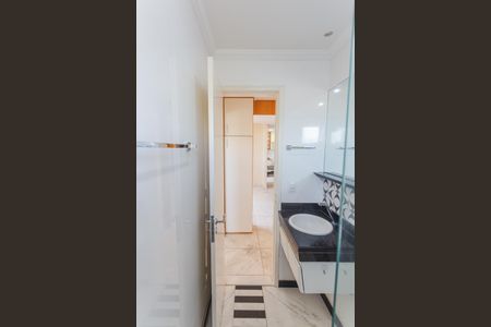 Apartamento à venda com 55m², 2 quartos e 1 vaga Apartamento à venda com 55m², 2 quartos e 1 vagaBanheiro Social